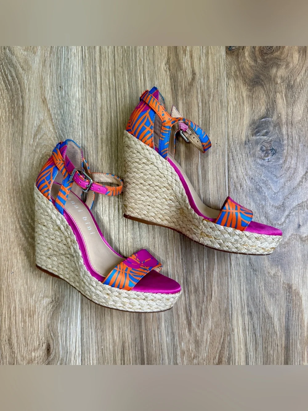 Gianni Bini Tropical Print Espadrille Wedge Sandals Size 7M - Picture 4 of 9